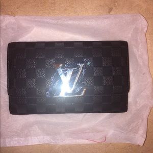 Wallet/ Shoulder Bag